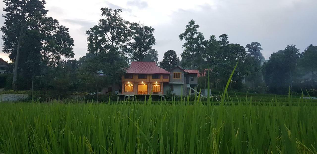 Bac Ha Threeland Homestay Dış mekan fotoğraf