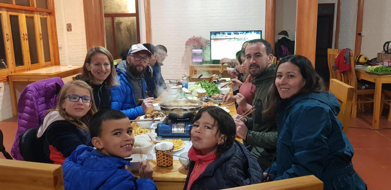 Bac Ha Threeland Homestay Dış mekan fotoğraf